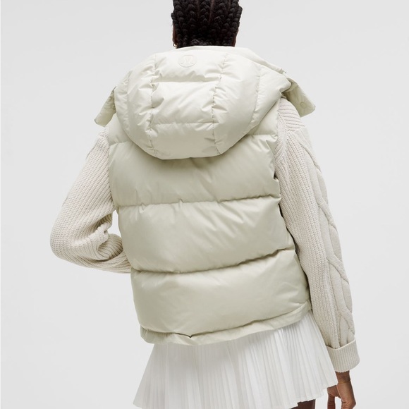 Wunder Puff Cropped Vest - Picture 3 of 11